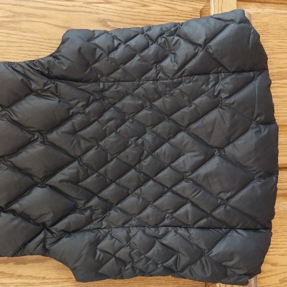 Athleta Women's Diamond Quilted Puffer Vest Goose Down Filled Size Large Black - Picture 11 of 12